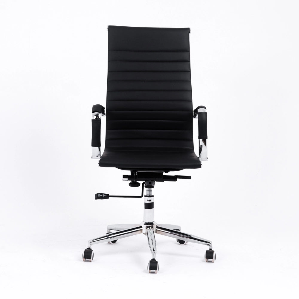 Lean Chair