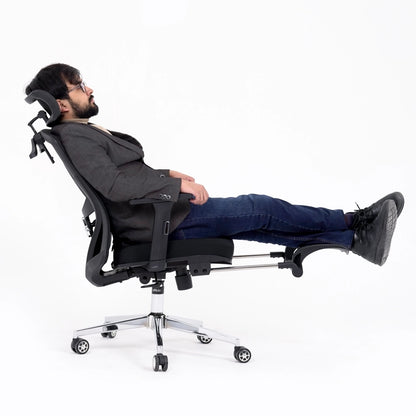 Omni Manager Chair