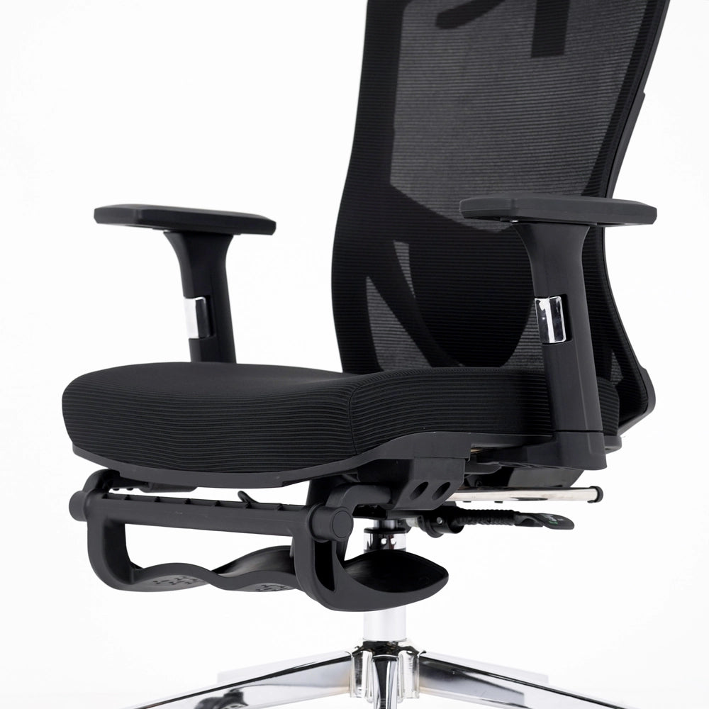 Omni Manager Chair