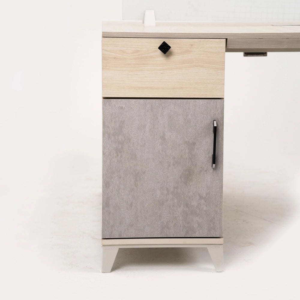 Vertex Workstation