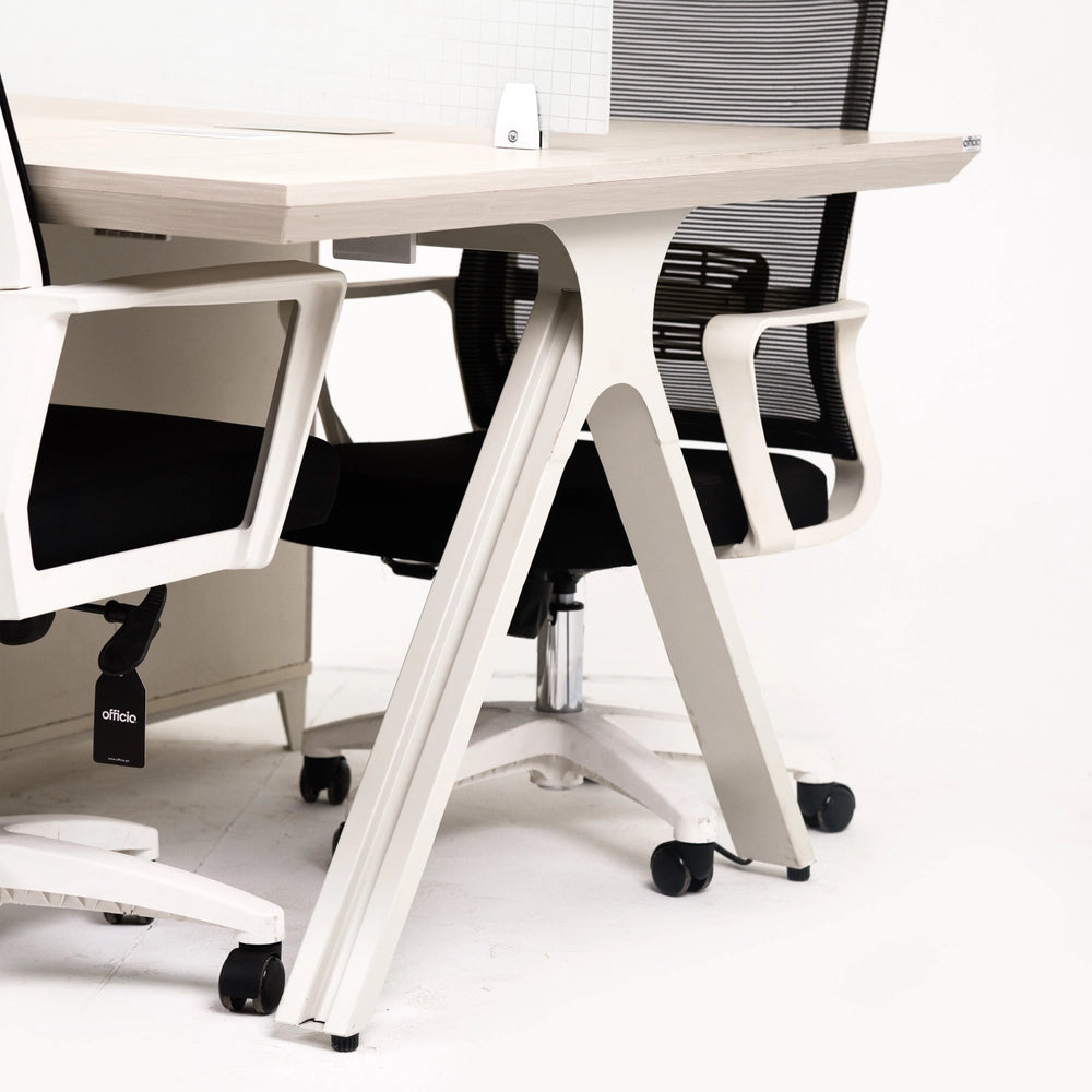 Vertex Workstation
