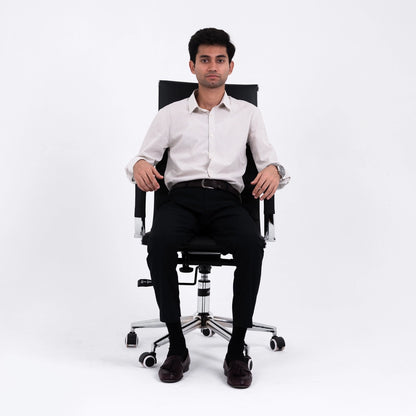 Lean Chair