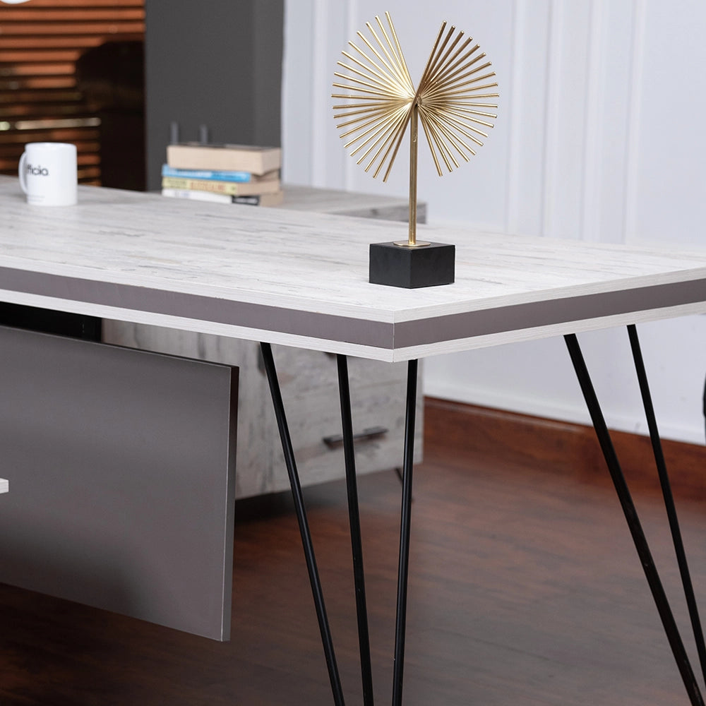 Novara Executive Table