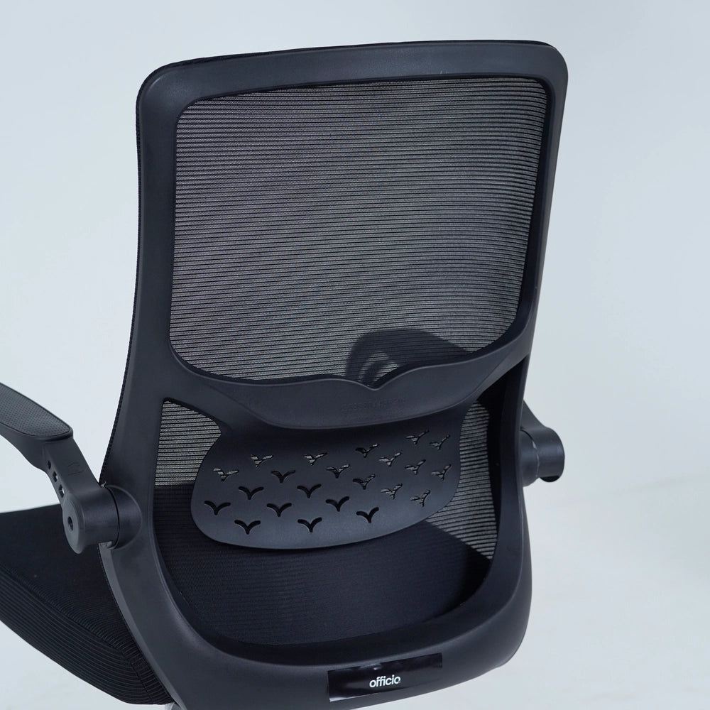 Visitor Chair (Model 823)